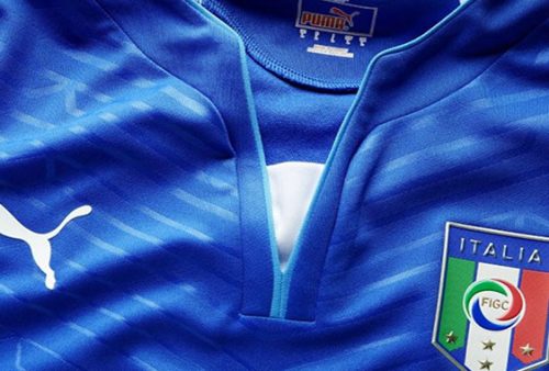 The Ultimate Guide to Choosing the Perfect Football Jersey for Men